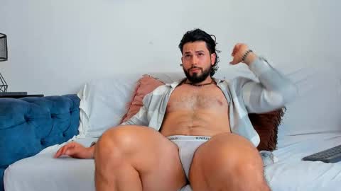 Snapshot of jakeskye chatting on September 26, 2:03 pm JakeSkye online show from September 26, 2:03 pm