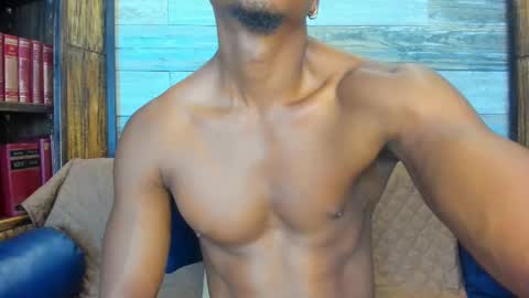 Snapshot of jamalmyst_ chatting on February 26, 10:47 pm online show from February 26, 10:47 pm