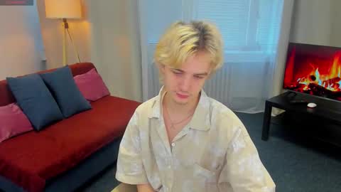 JameMiller online show from February 26, 7:23 am