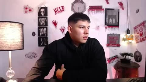 james_cr online show from October 25, 2:56 am