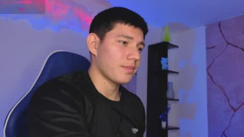 james_cr online show from May 13, 4:05 pm