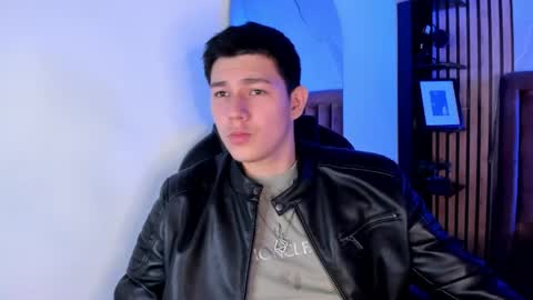 james_cr online show from May 20, 12:44 pm
