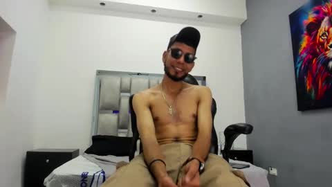 James Walsh online show from January 12, 7:43 pm