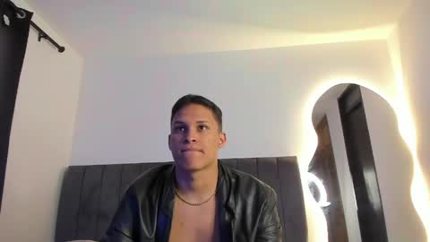 James Owenn online show from April 4, 3:35 am