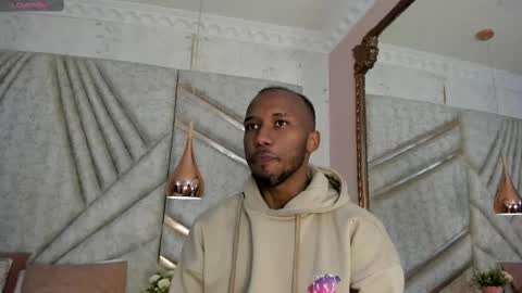 James  online show from February 26, 12:16 pm