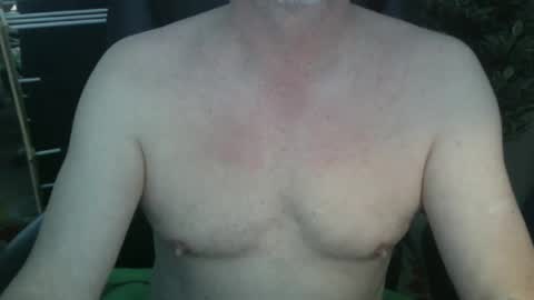 Snapshot of jamesray722 chatting on February 6, 10:00 pm jamesray722 online show from February 6, 10:00 pm