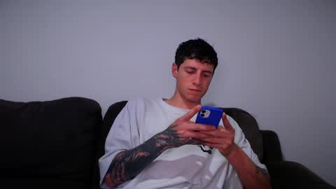 jamesss____ online show from March 2, 12:09 am