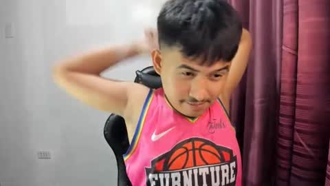 jamesthebigcockxxx online show from January 13, 7:42 pm