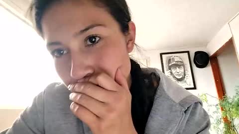 Snapshot of janariivera1 chatting on October 28, 7:04 pm janariivera1 online show from October 28, 7:04 pm