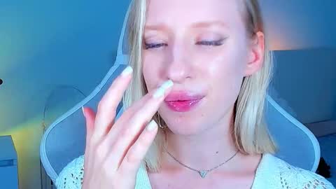 Jenia online show from October 22, 4:26 am