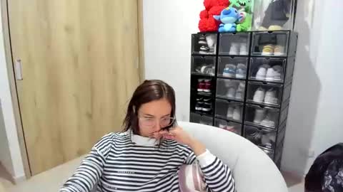 jane_ady online show from March 5, 1:31 am