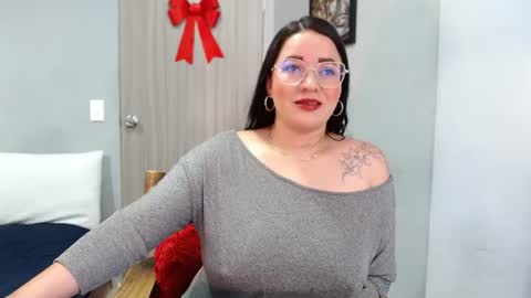    online show from June 16, 9:41 pm