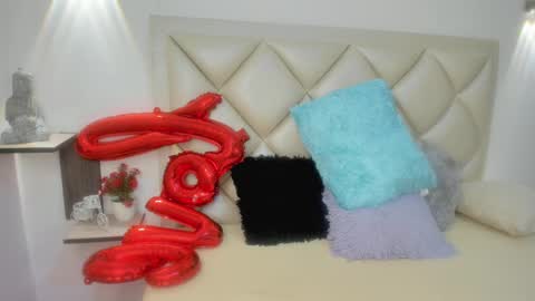 JANE CLOUDS online show from February 15, 7:27 am