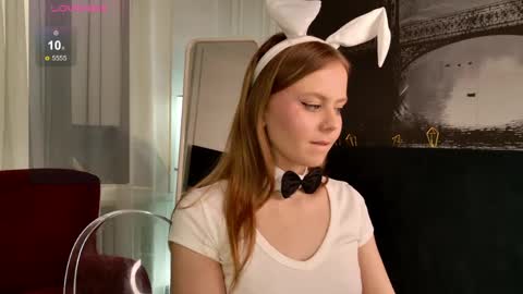 jane_westt online show from April 7, 3:14 pm