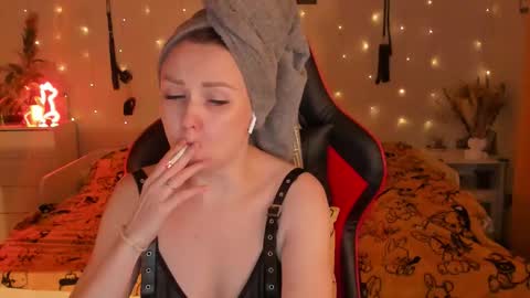 Jane online show from October 25, 5:24 pm