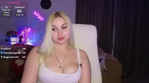 Jane online show from April 15, 7:58 pm