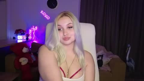 Jane online show from April 3, 9:22 pm