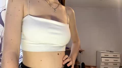 Kate online show from May 25, 1:28 pm