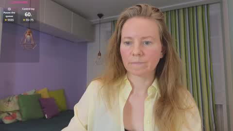 janepearl online show from December 13, 10:13 pm