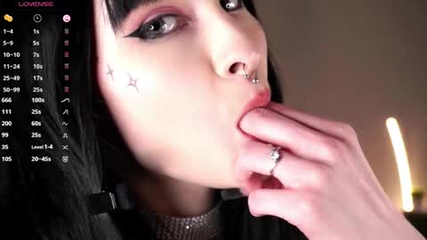 Breanna online show from April 17, 6:21 pm