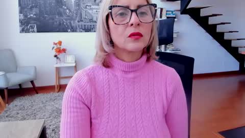 JANE TURNER MILF online show from October 24, 1:45 pm