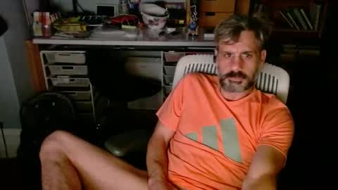 Snapshot of jareth_returns chatting on November 1, 4:55 am jareth_returns online show from November 1, 4:55 am