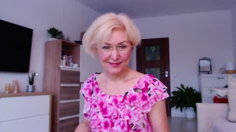 Jasmin room for people 40 online show from February 6, 7:23 am