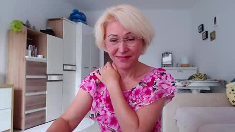 Jasmin room for people 40 online show from May 31, 1:10 pm