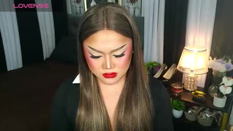 Jasmine Brandy online show from December 4, 3:44 pm