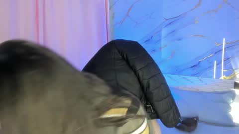 Jas online show from February 13, 6:15 pm