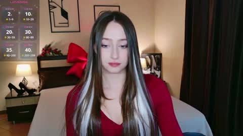 Jasmine online show from March 6, 10:36 am