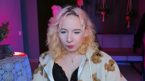 Snapshot of jasminemilko chatting on February 23, 8:06 am Jasmine online show from February 23, 8:06 am