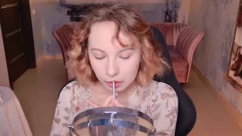 Snapshot of jasminemilko chatting on October 7, 5:03 am Jasmine online show from October 7, 5:03 am