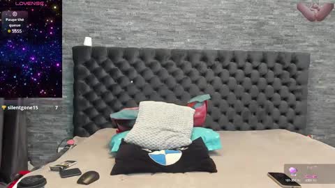 Queen Of Squirt online show from January 8, 11:09 pm