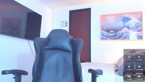 JBrooksXx online show from March 25, 3:19 pm