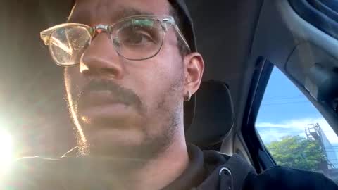  Jorge  online show from November 22, 9:45 pm