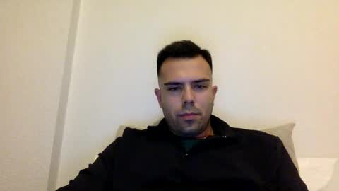 Snapshot of javierscm chatting on December 3, 5:06 pm javierscm online show from December 3, 5:06 pm