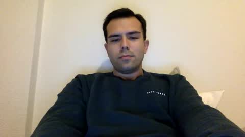 Snapshot of javierscm chatting on December 1, 11:07 pm javierscm online show from December 1, 11:07 pm