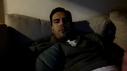 Snapshot of javierscm chatting on March 4, 10:05 pm javierscm online show from March 4, 10:05 pm