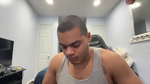 javiSdick online show from February 10, 5:10 am