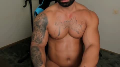 JaxonHunk online show from March 13, 9:40 pm