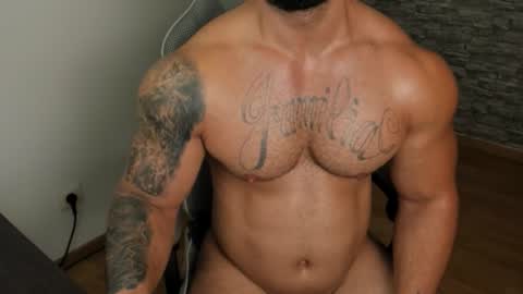 Snapshot of jaxonhunk chatting on September 27, 12:19 am JaxonHunk online show from September 27, 12:19 am