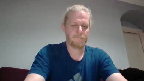 jaxx7777 online show from December 23, 3:50 am