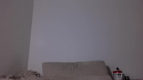 jaycup1989 online show from January 1, 9:28 am