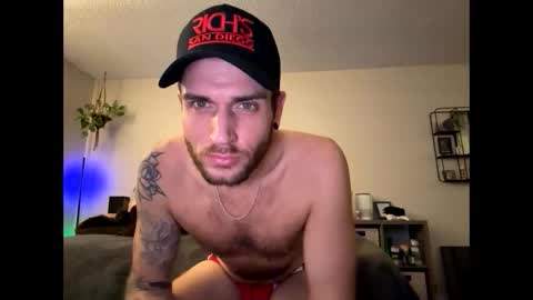 jaydonred online show from January 6, 7:56 am