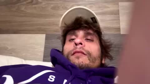 Jay online show from December 8, 10:41 am