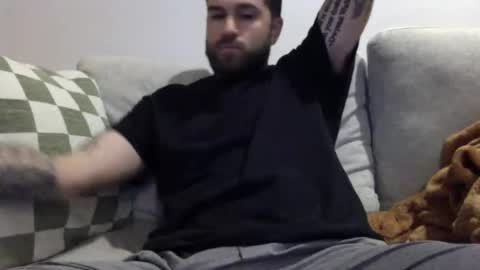 jayg333 online show from October 14, 11:41 pm