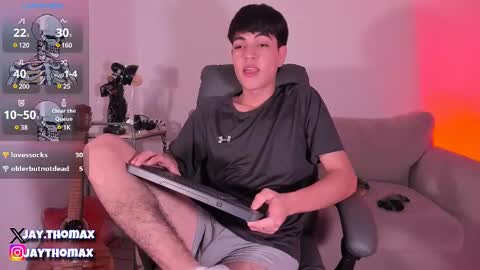 jaythomax online show from February 9, 6:26 pm