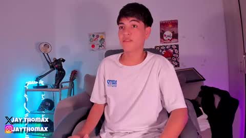 jaythomax online show from March 2, 10:16 pm