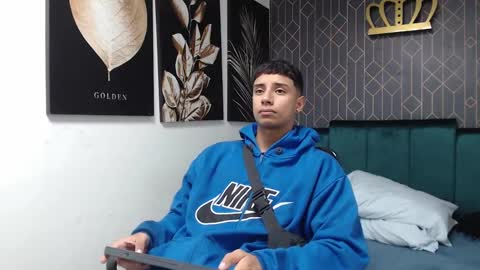 Snapshot of jaze_bradley chatting on February 28, 11:25 am jaze_bradley online show from February 28, 11:25 am